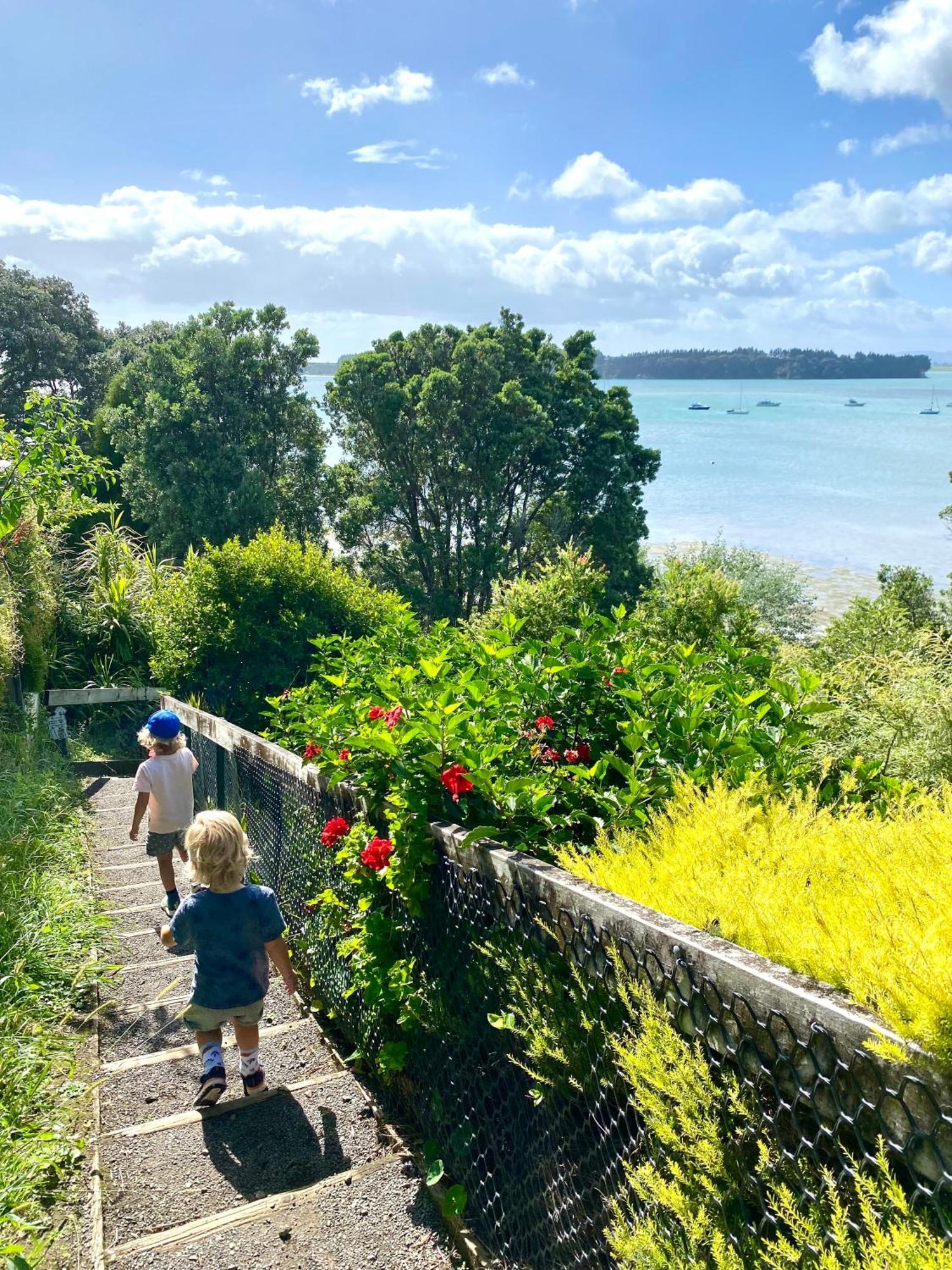 The Views - Omokoroa Villa ภายนอก รูปภาพ